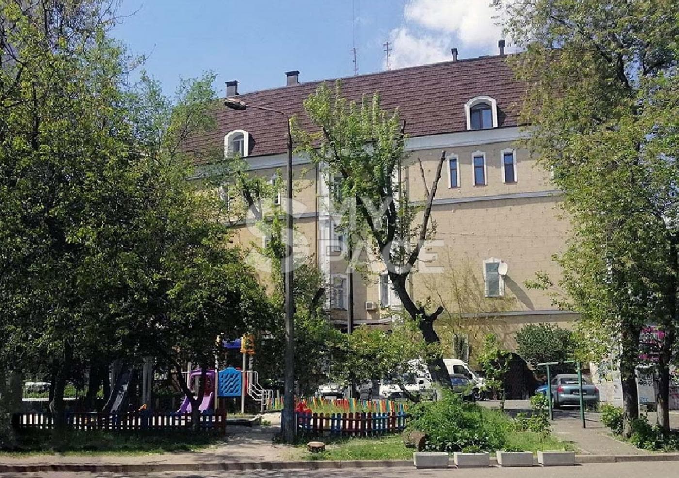 вул. Ярославів Вал, 14Д
