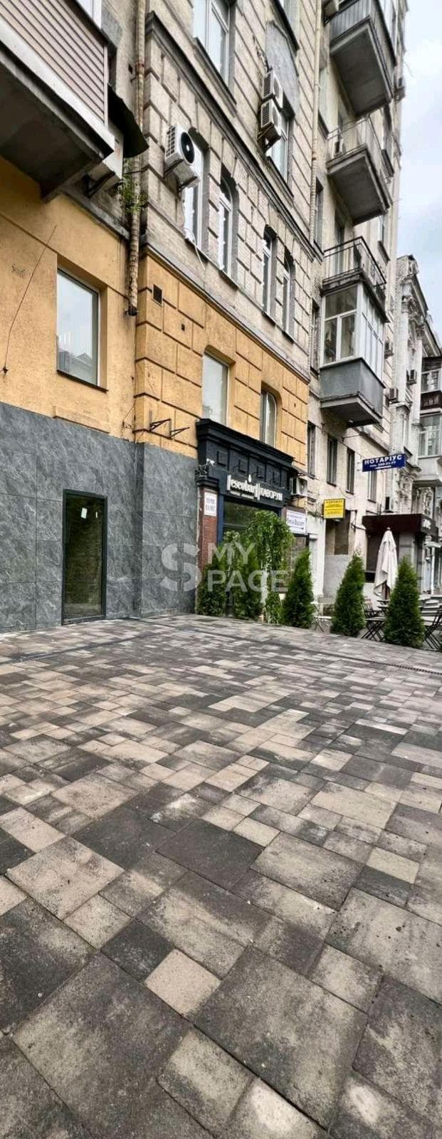 вул. Саксаганського, 61
