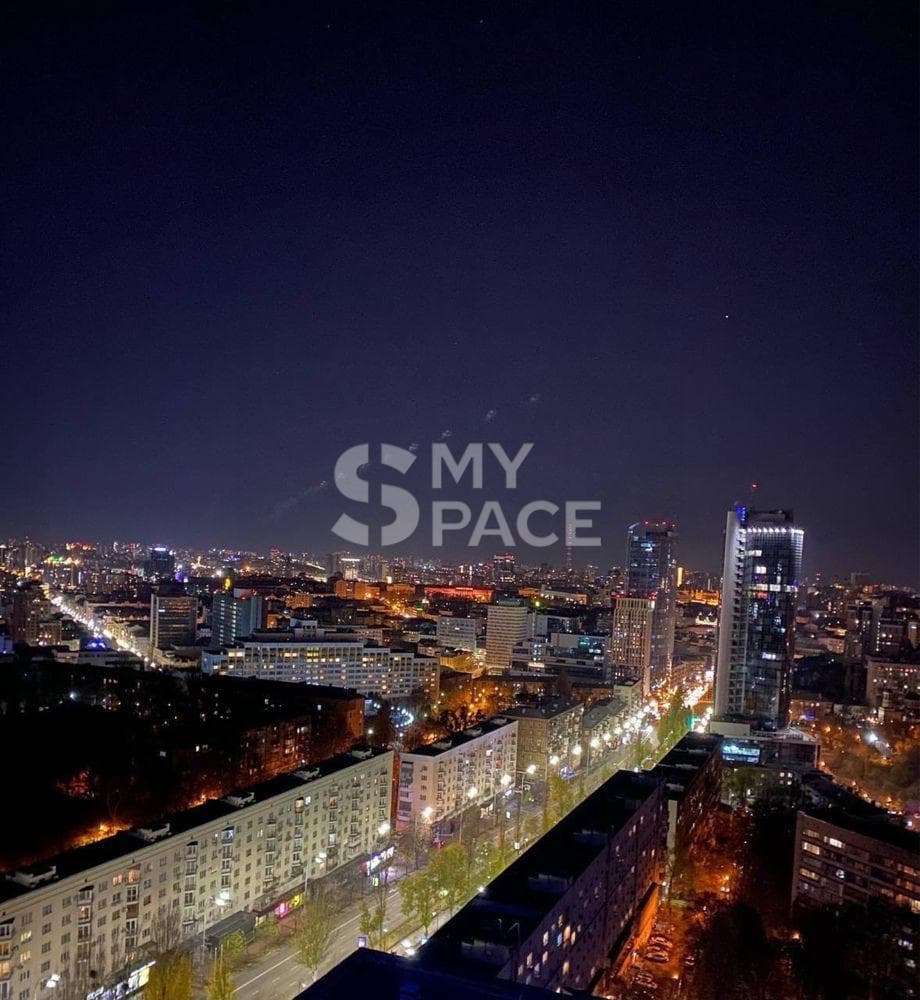 Elitna kvartyra z panoramoiu Kyieva v JACK HOUSE — vasha mriia vzhe chekaie!