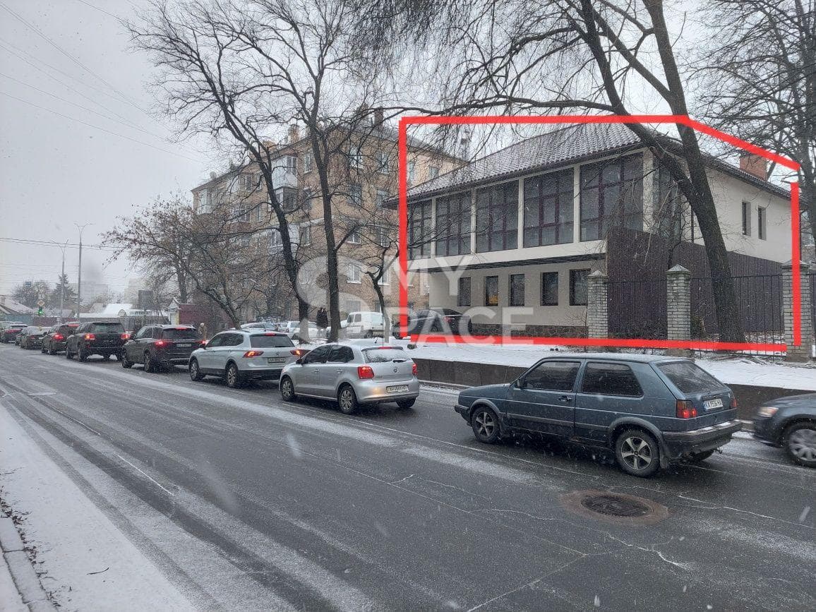 вул. Лобановського, 57А