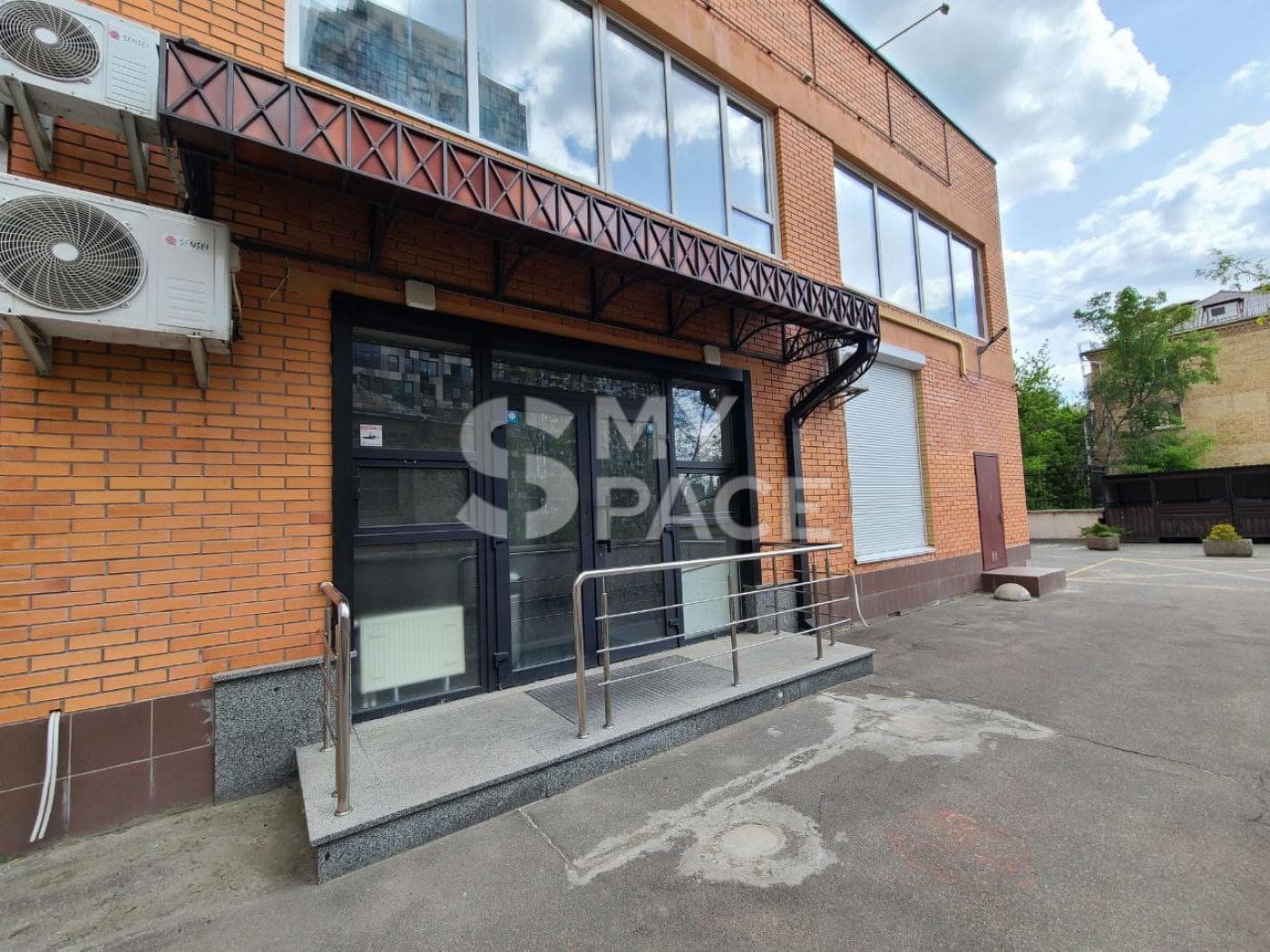 Вул. Ділова 2а офіс 310 м2