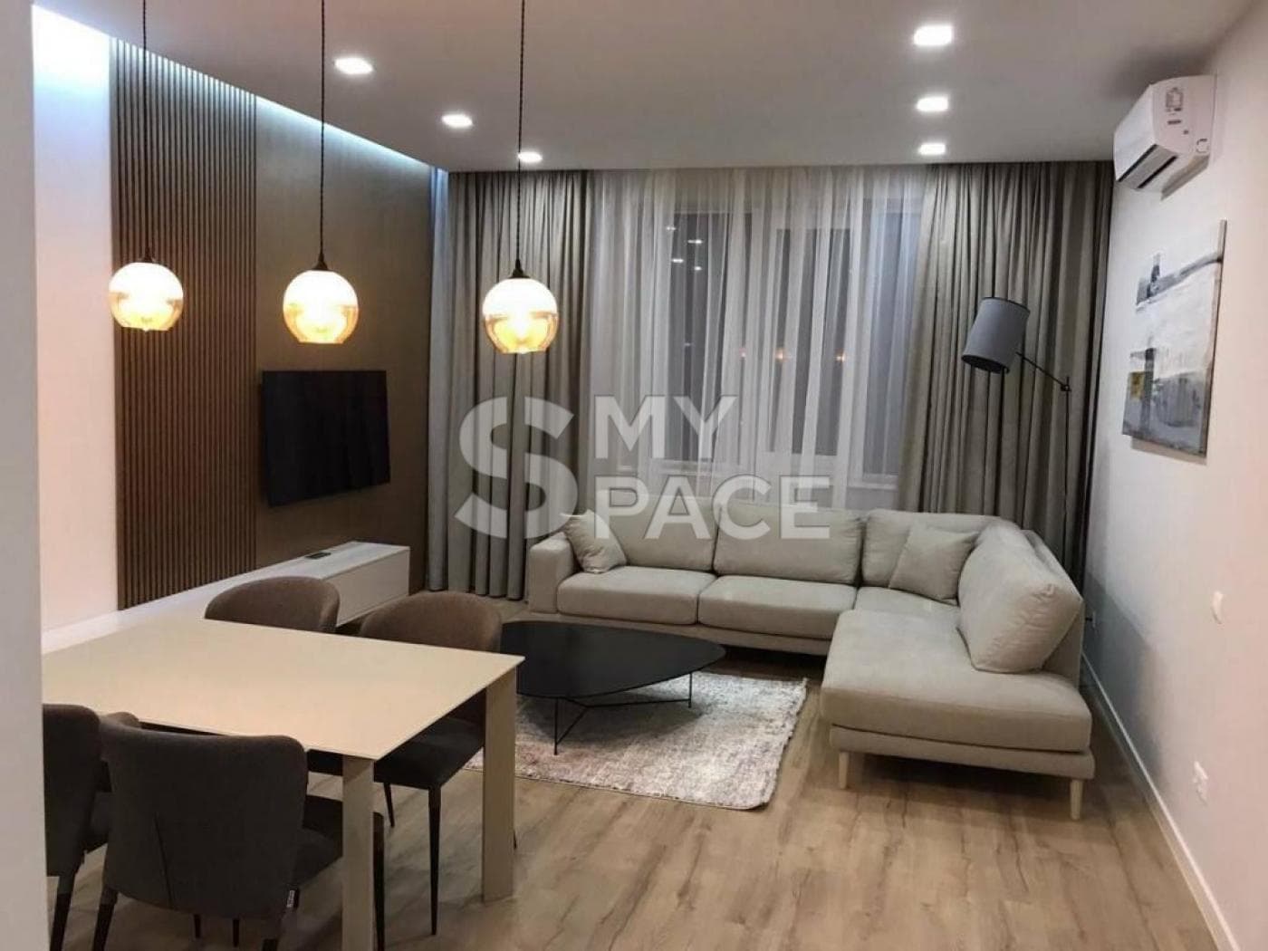 ЖК Royal Tower, Саксаганського, 37к Центр, Київ