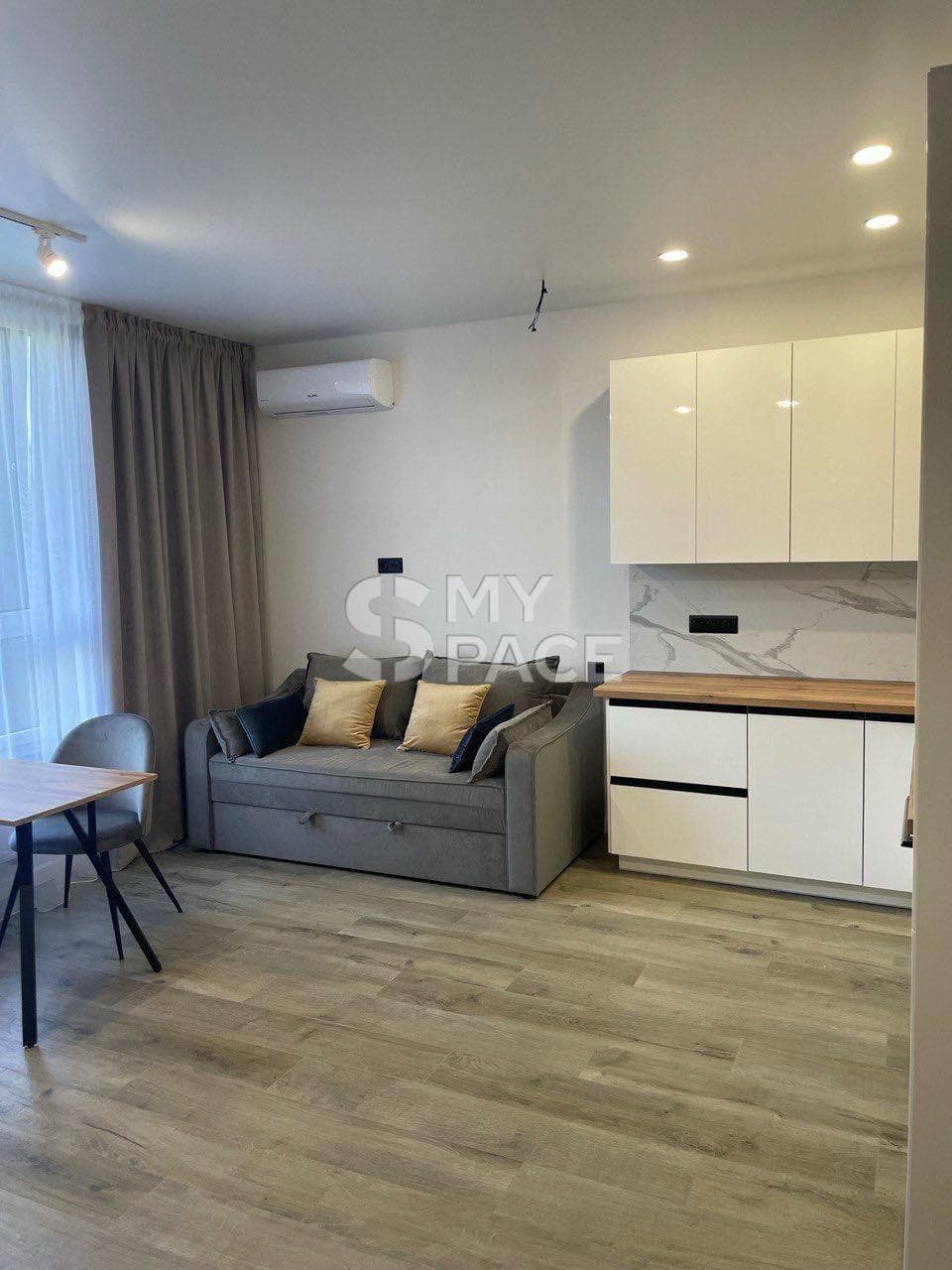 ЖК Podil Plaza & Residence, вул. Глибочицька, 73