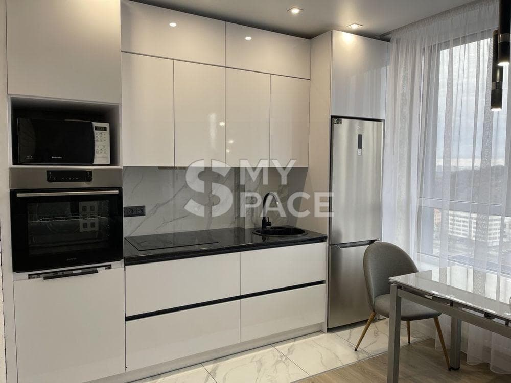 ЖК PODIL PLAZA & RESIDENCE, вул.Глибочицька 73,